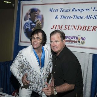 Jim Sundberg and Elvis impersonator
